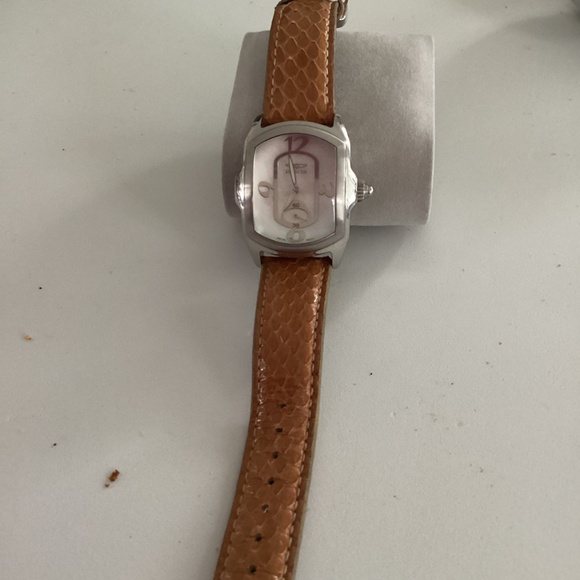 INVICTA Lady Lupah model 2324 quartz watch, needs new battery